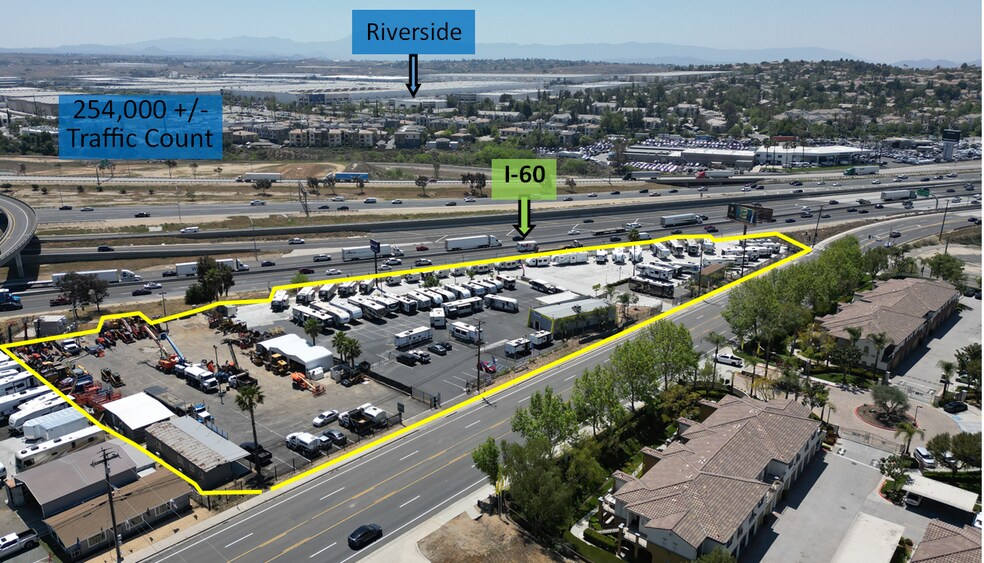 21115 Box Springs Rd, Moreno Valley, CA à vendre - Photo du bâtiment - Image 2 de 25