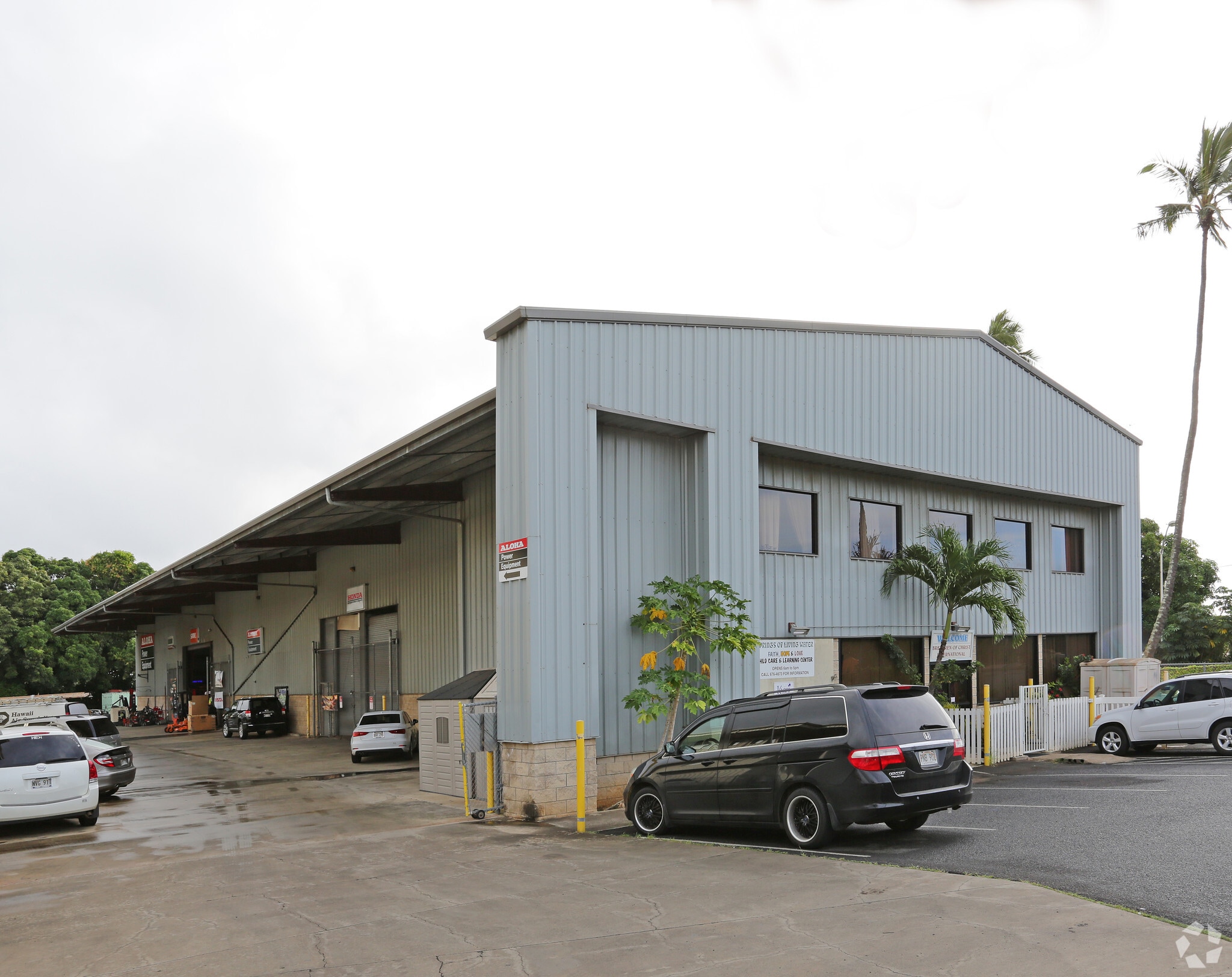 94-133 Pahu St, Waipahu, HI for lease Primary Photo- Image 1 of 14