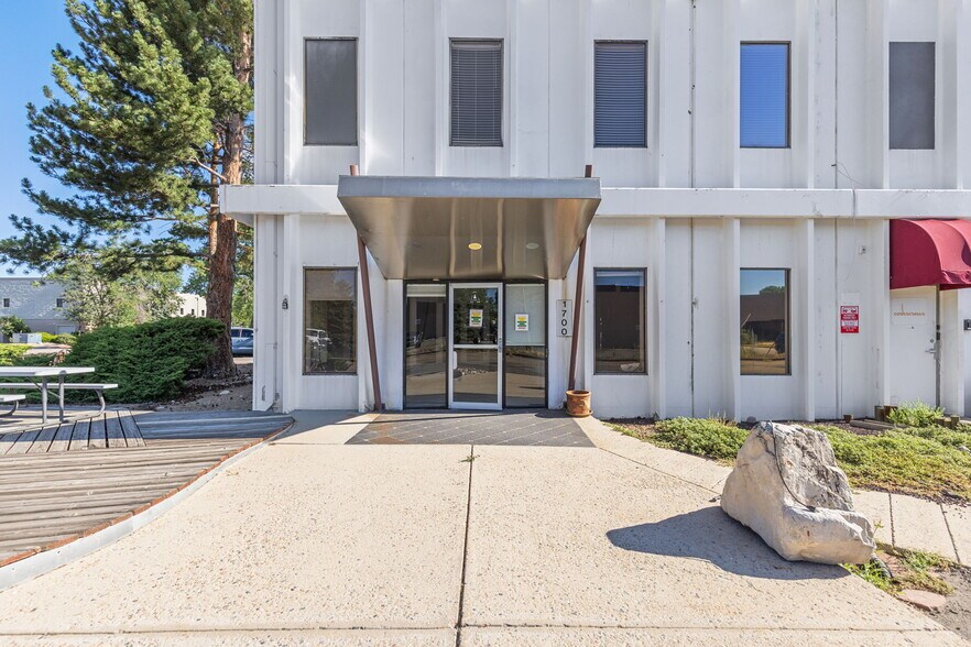 1700 55th St, Boulder, CO à vendre - Photo du bâtiment - Image 2 de 35