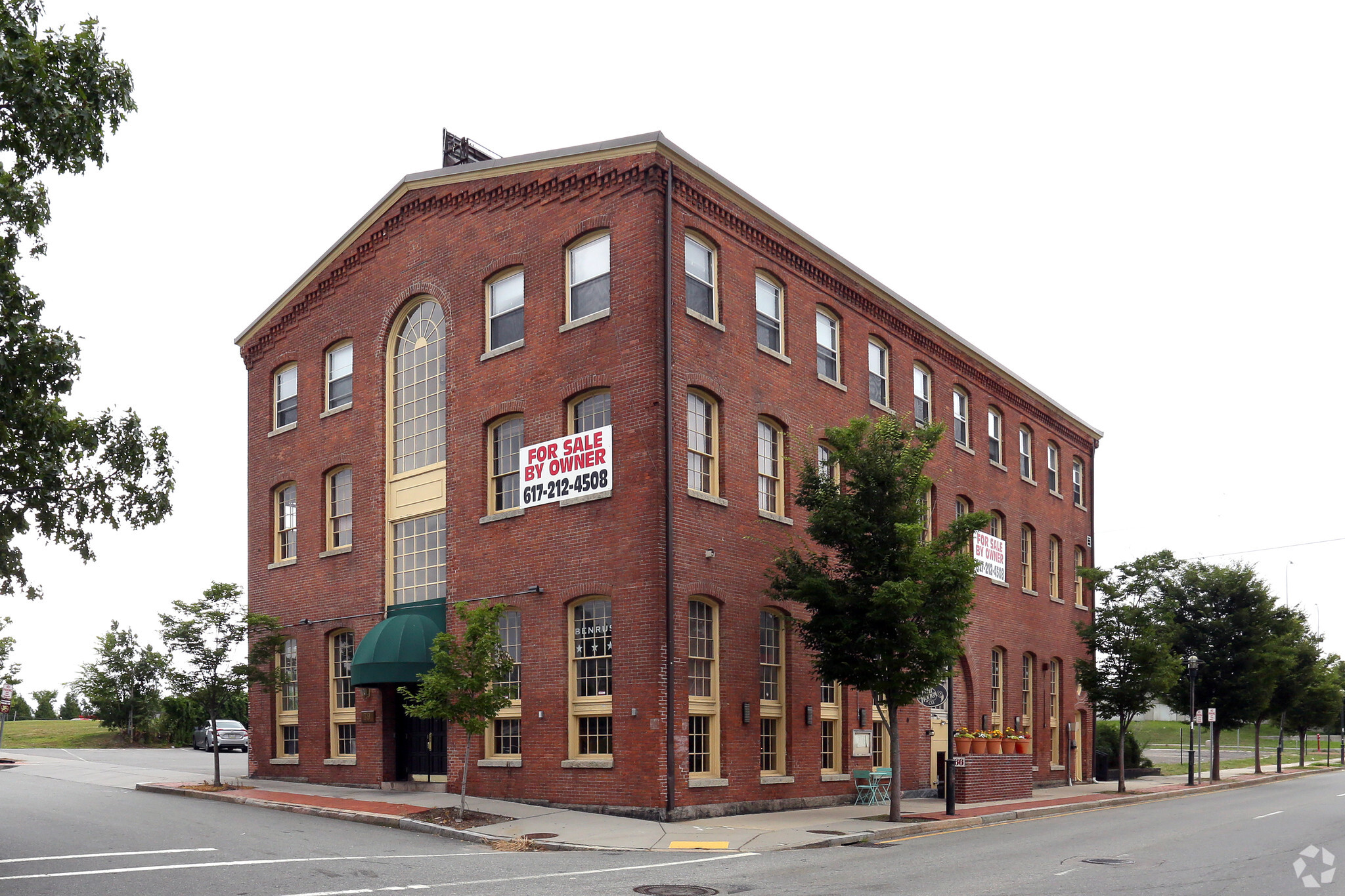 39 Pike St, Providence, RI for sale Building Photo- Image 1 of 1