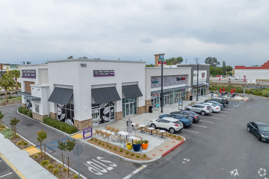 Swc Riverside Avenue & San Bernardino Ave, Rialto, CA for lease - Primary Photo - Image 2 of 7