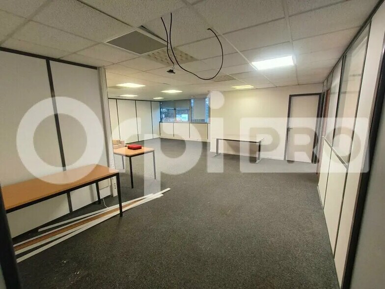 Bureau dans Mérignac à louer - Photo du bâtiment - Image 3 de 5