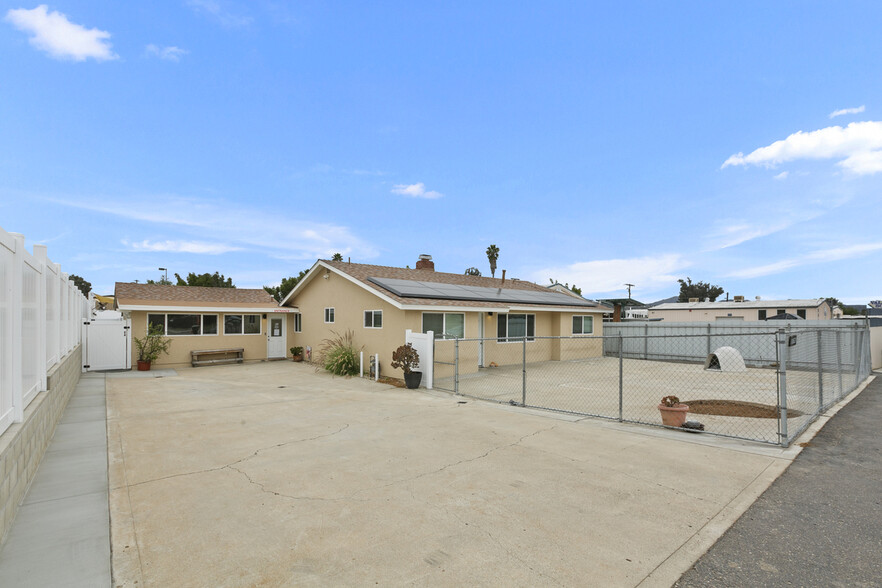 10631 Prospect Ave, Santee, CA for sale - Primary Photo - Image 1 of 1