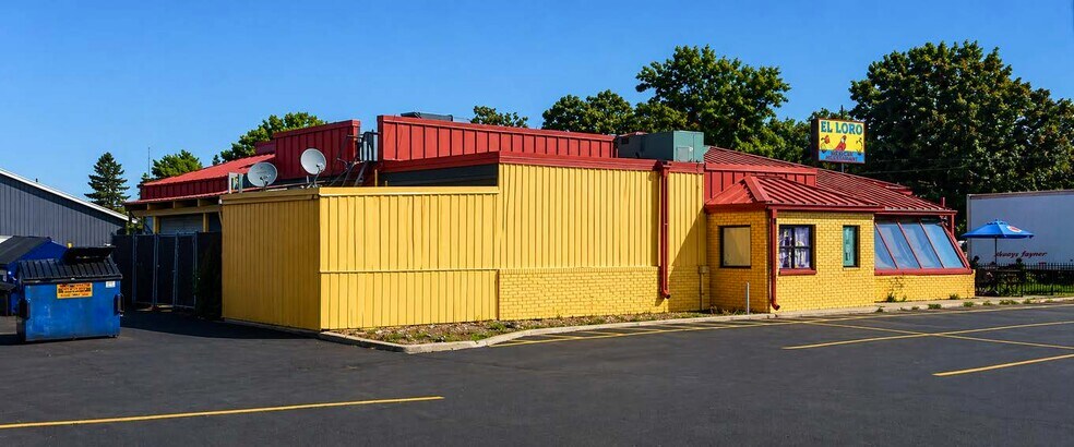 401 N Nokomis St, Alexandria, MN à vendre - Photo du bâtiment - Image 2 de 5