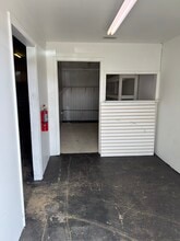 18210 Paulson Dr, Port Charlotte, FL à louer Photo intérieure- Image 1 de 8