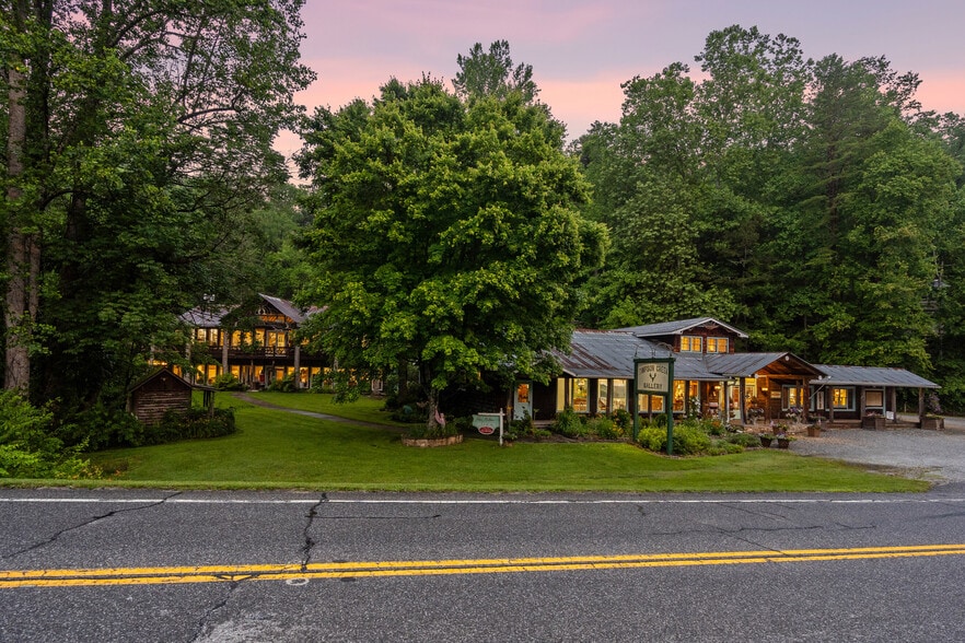 7142 Highway 76 W, Clayton, GA for sale - Building Photo - Image 2 of 66