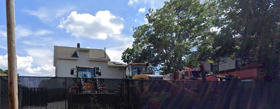 3-5 Fern St, Waltham, MA à louer - Autre - Image 1 de 1