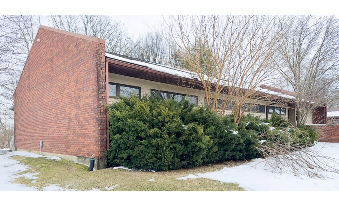 1515 W Walnut St, Jacksonville, IL à vendre - Photo du bâtiment - Image 2 de 19