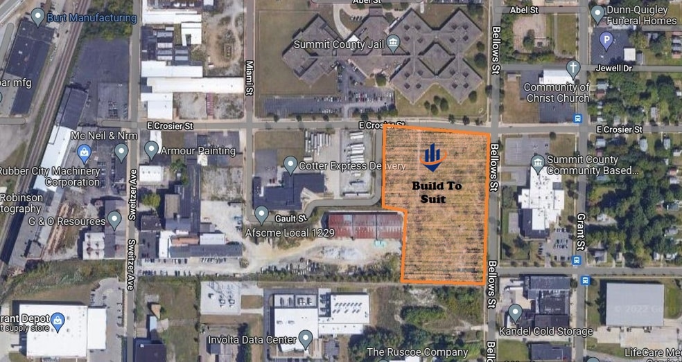 E. Crosier St & Bellows St, Akron, OH à louer - Aérien - Image 2 de 7