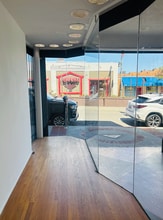 381-385 W 6th St, San Pedro, CA à louer Photo intérieure- Image 2 de 8