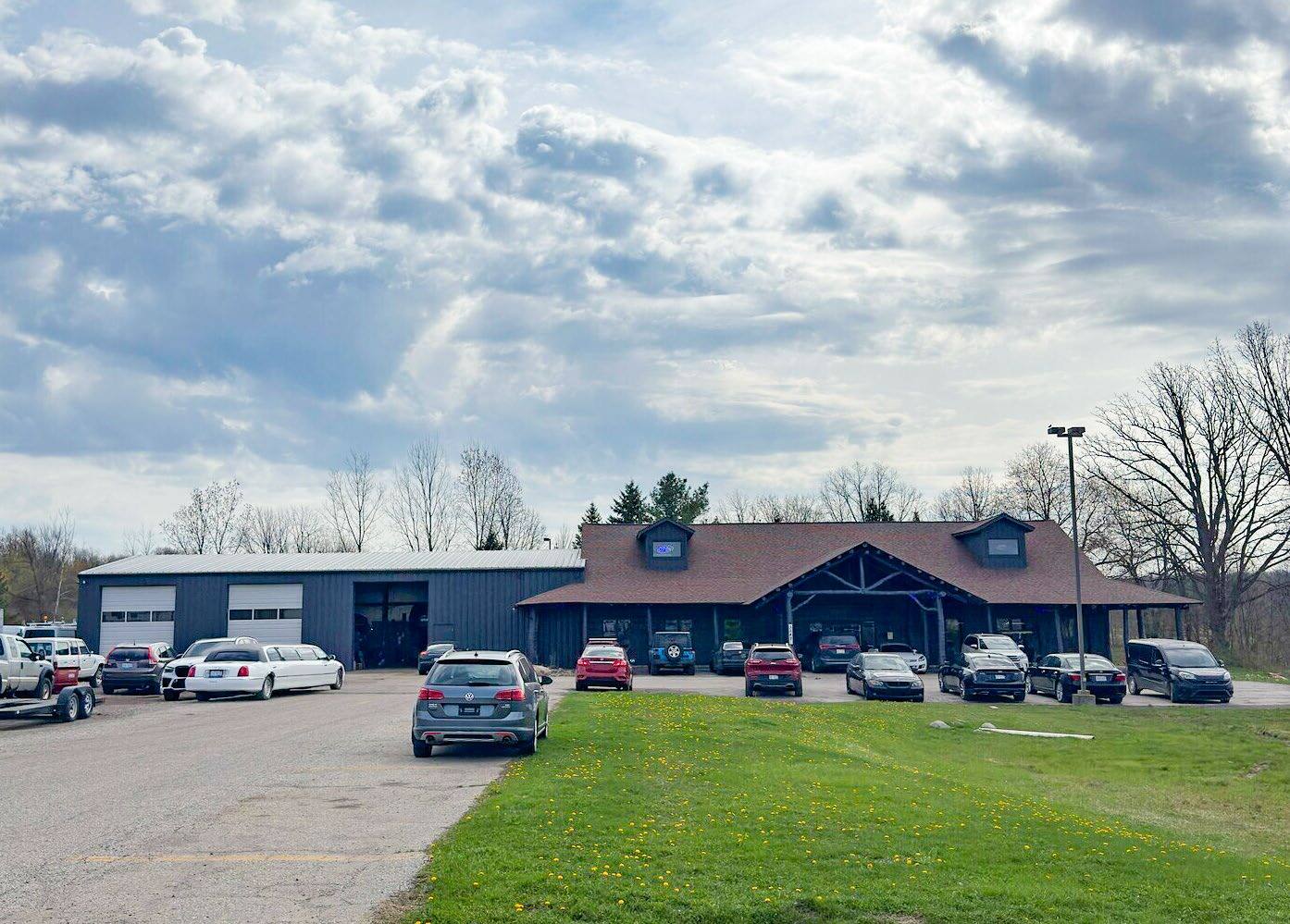 3549 Lapeer Rd, Metamora, MI for lease Primary Photo- Image 1 of 4