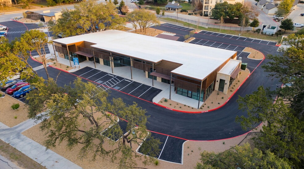 21 Herff Rd, Boerne, TX for lease - Building Photo - Image 3 of 7