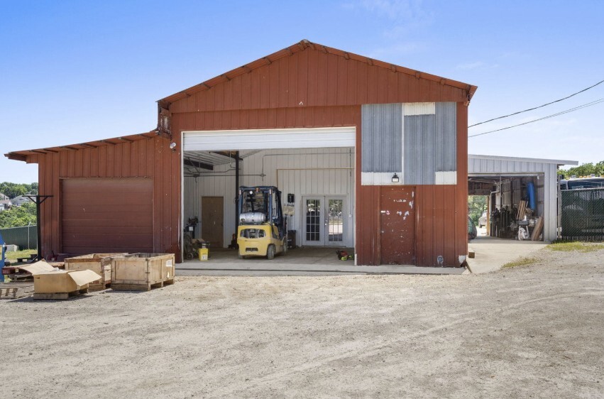 431 1st St, Hollister, MO à vendre - Photo du bâtiment - Image 2 de 29