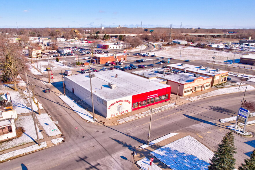 Retail and Land Portfolio-Saginaw, MI portefeuille de 2 propriétés à vendre sur LoopNet.ca - Photo du b timent - Image 3 de 31