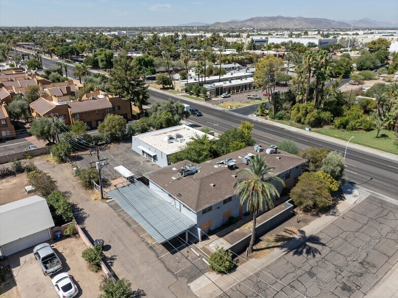 2211 S Mill Ave, Tempe, AZ à vendre - Photo du bâtiment - Image 2 de 6