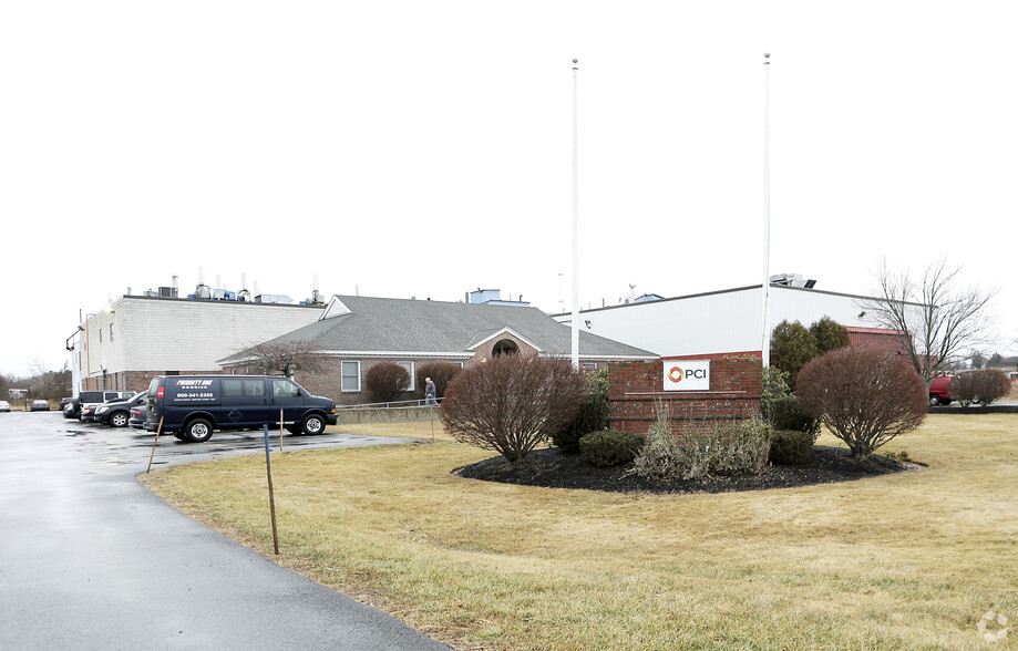 9 Opportunity Way, Newburyport, MA for lease - Primary Photo - Image 1 of 4