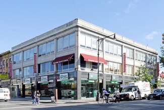 Plus de détails pour 3811 Broadway, Astoria, NY - Bureau/Commerce de détail à louer