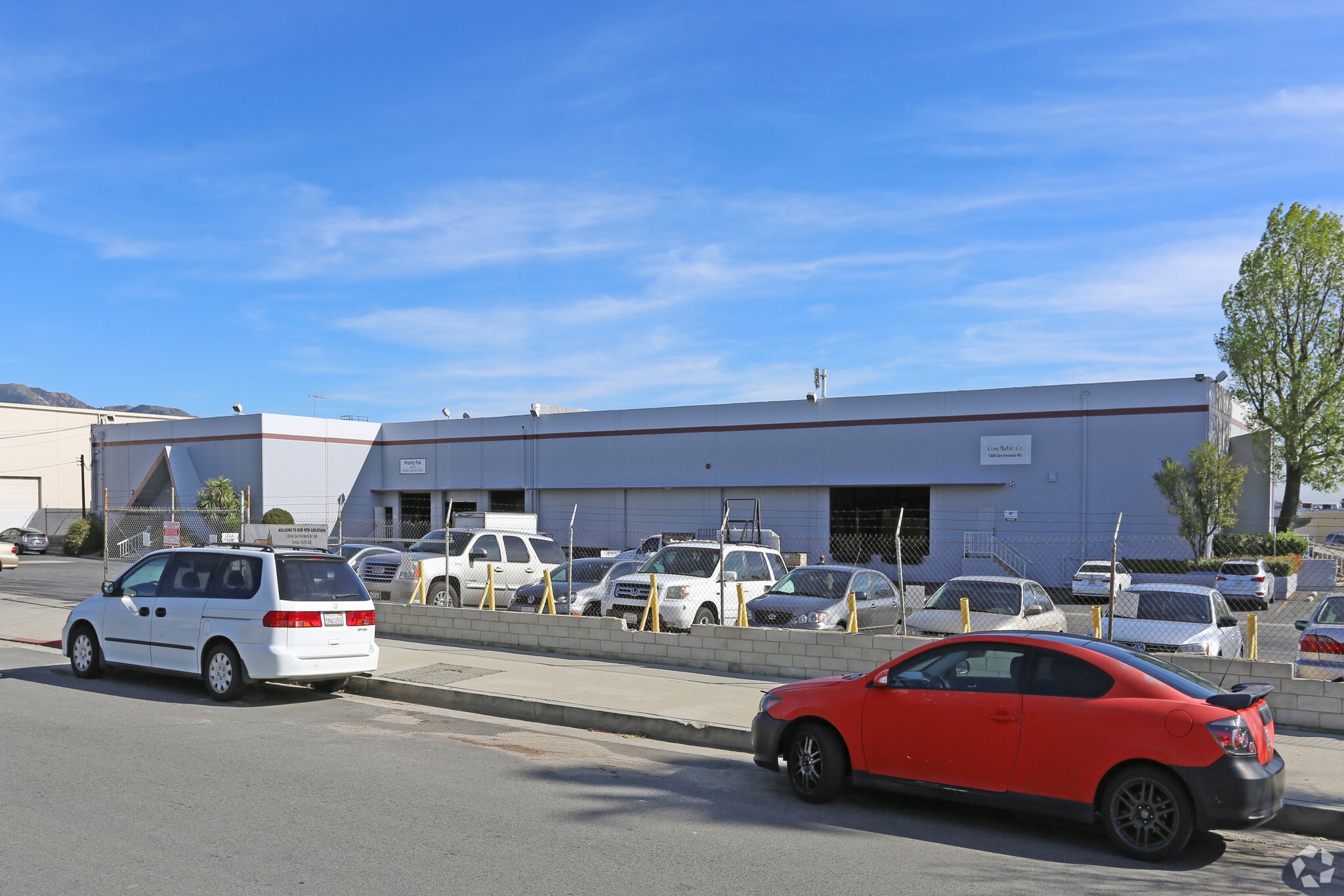 13040 San Fernando Rd, Sylmar, CA for lease Primary Photo- Image 1 of 5