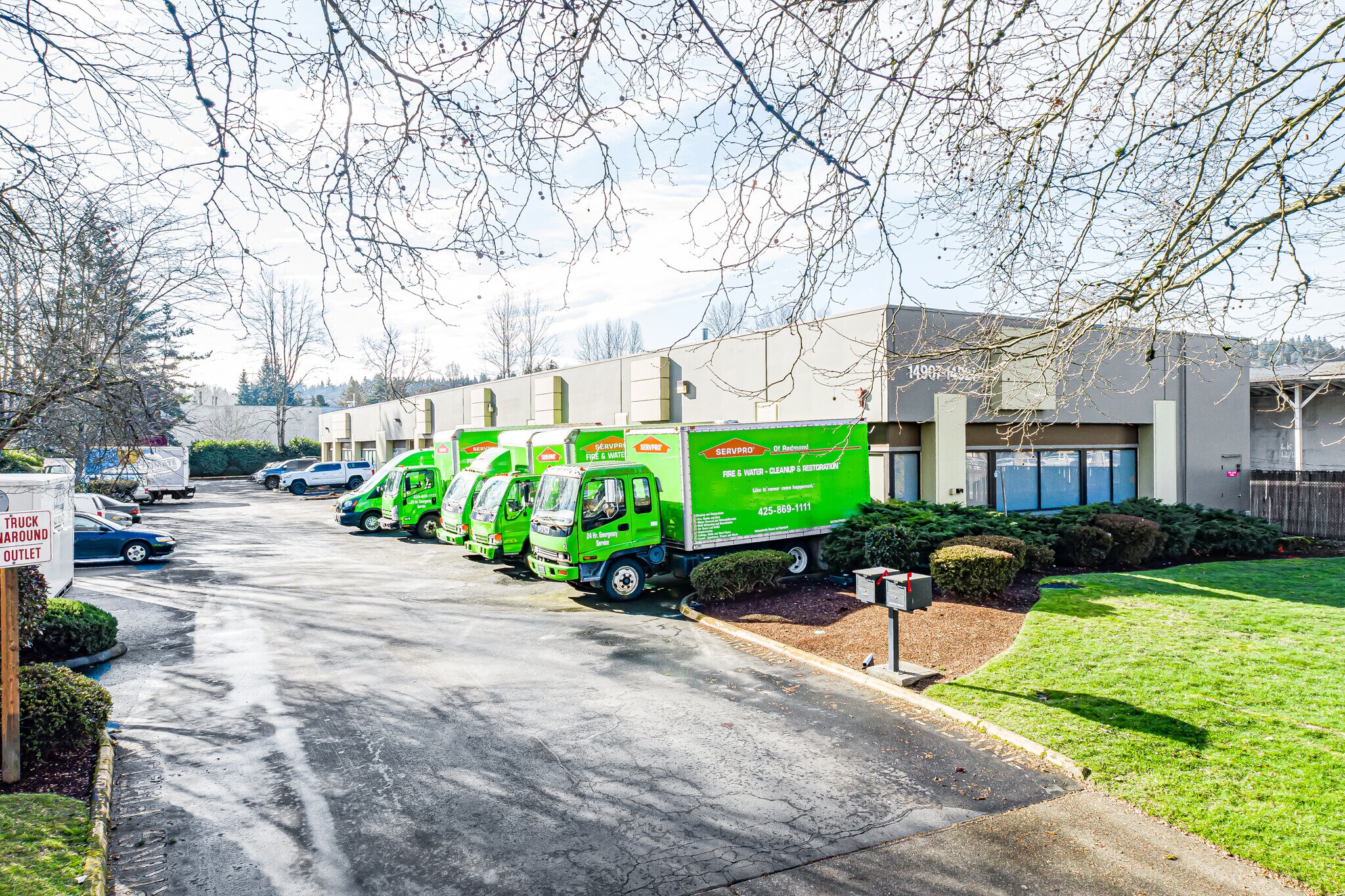 14907-14921 NE 95th St, Redmond, WA à louer Photo principale- Image 1 de 5