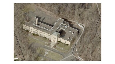 15 Bauder Ave, Hammondsport, NY for lease Building Photo- Image 1 of 2