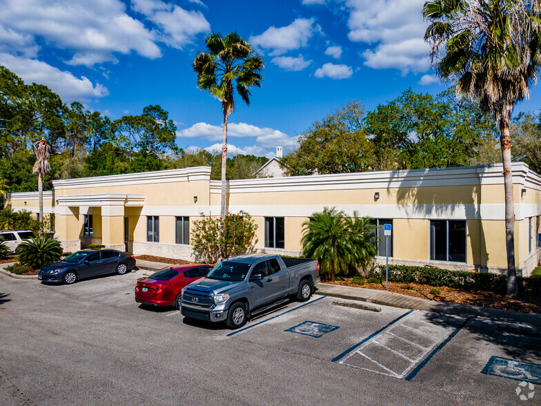 7320 E Fletcher Ave, Tampa, FL for lease - Building Photo - Image 3 of 7