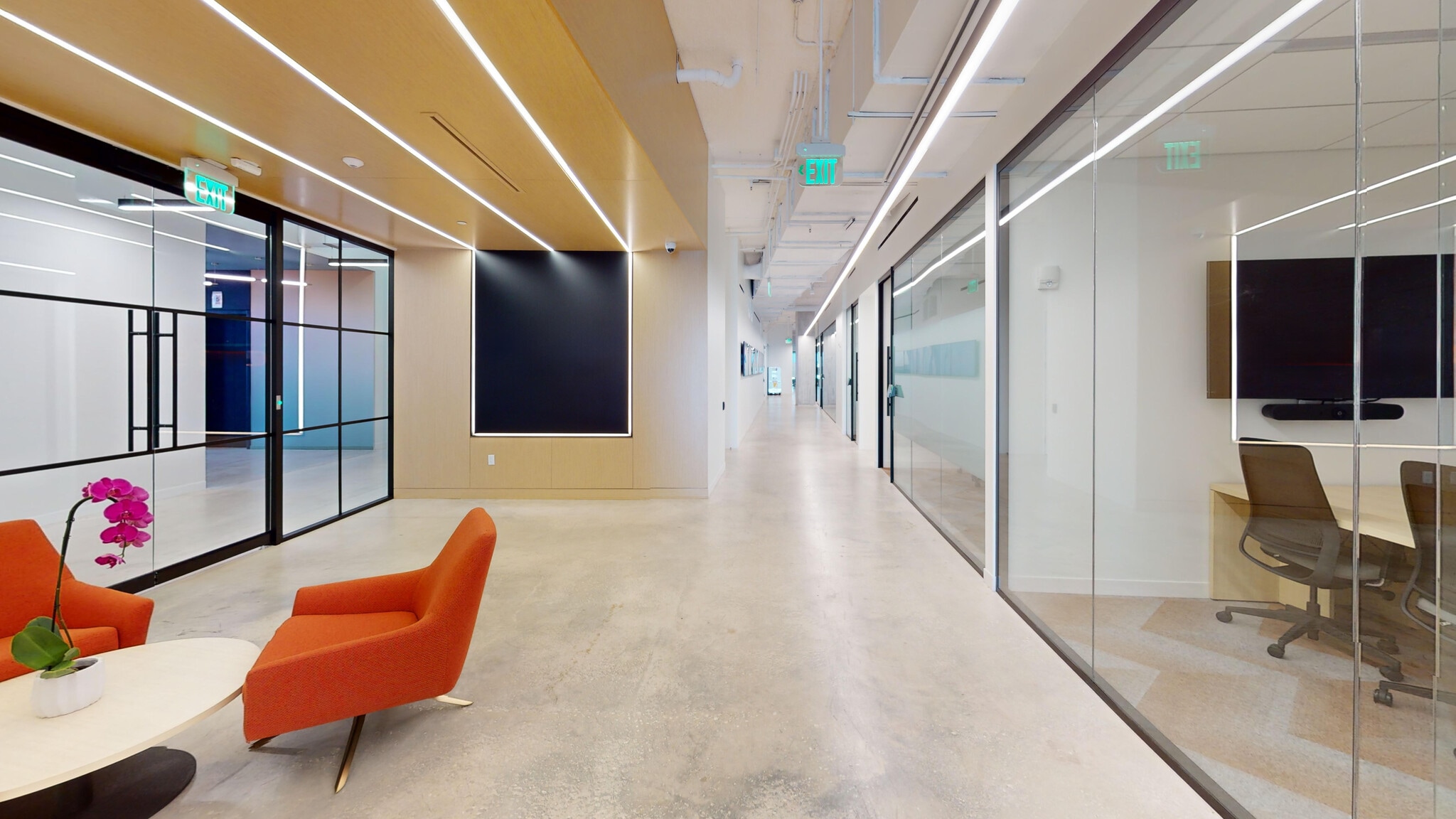 545 NW 26th St, Miami, FL for lease Interior Photo- Image 1 of 16