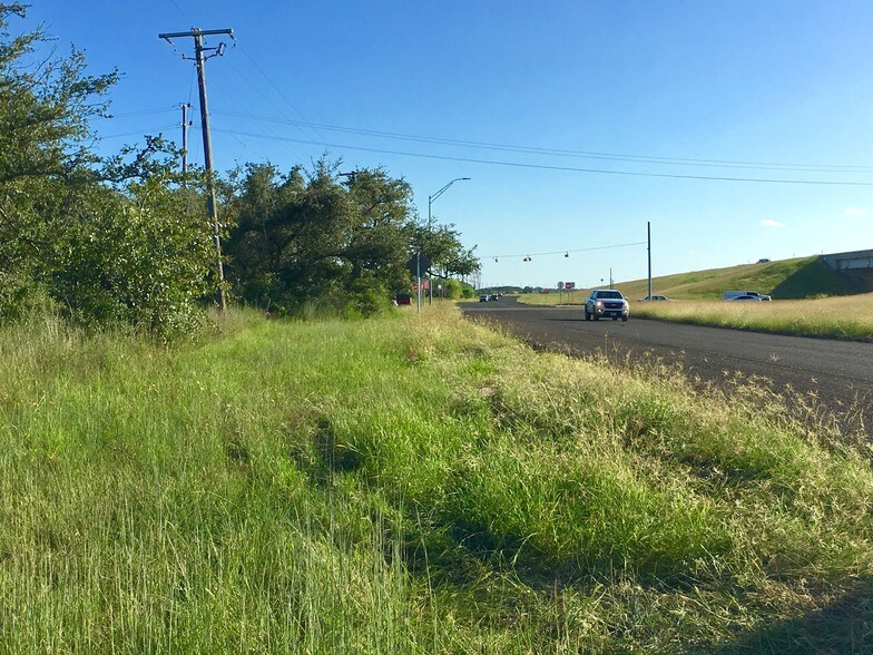 1636 W Market St, Rockport, TX à vendre - Photo du bâtiment - Image 2 de 6