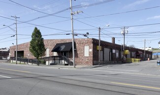 Plus de détails pour 257 Allens Ave, Providence, RI - Commerce de détail à vendre