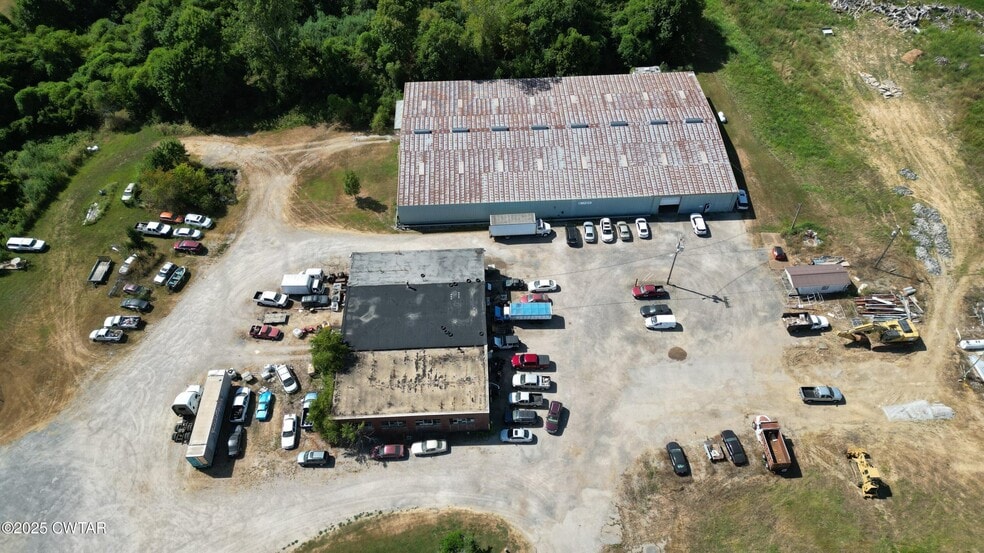 410 W Reelfoot Ave, Union City, TN à vendre - Photo du bâtiment - Image 3 de 8