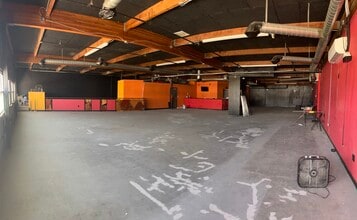 2128-2142 E Orangethorpe Ave, Fullerton, CA for lease Interior Photo- Image 2 of 2