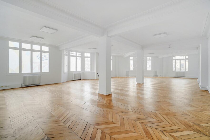 1 Rue De Metz, Paris à louer - Photo du bâtiment - Image 2 de 24