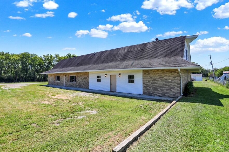 575 W County Road 175 S, Connersville, IN for sale - Building Photo - Image 3 of 81