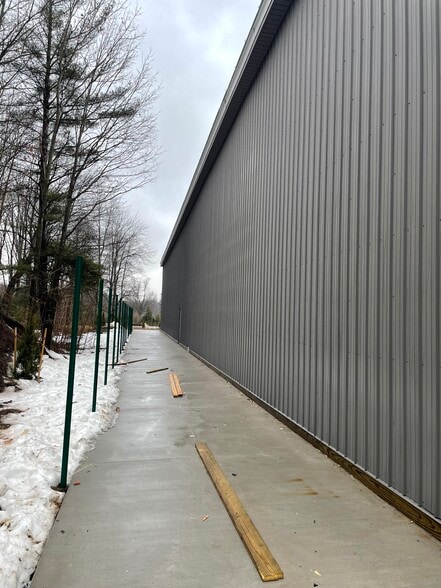 15700 Winans St, West Olive, MI for sale - Building Photo - Image 3 of 5