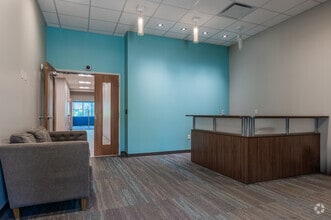 200 Business Center Dr, Pittsburgh, PA for lease Interior Photo- Image 1 of 21