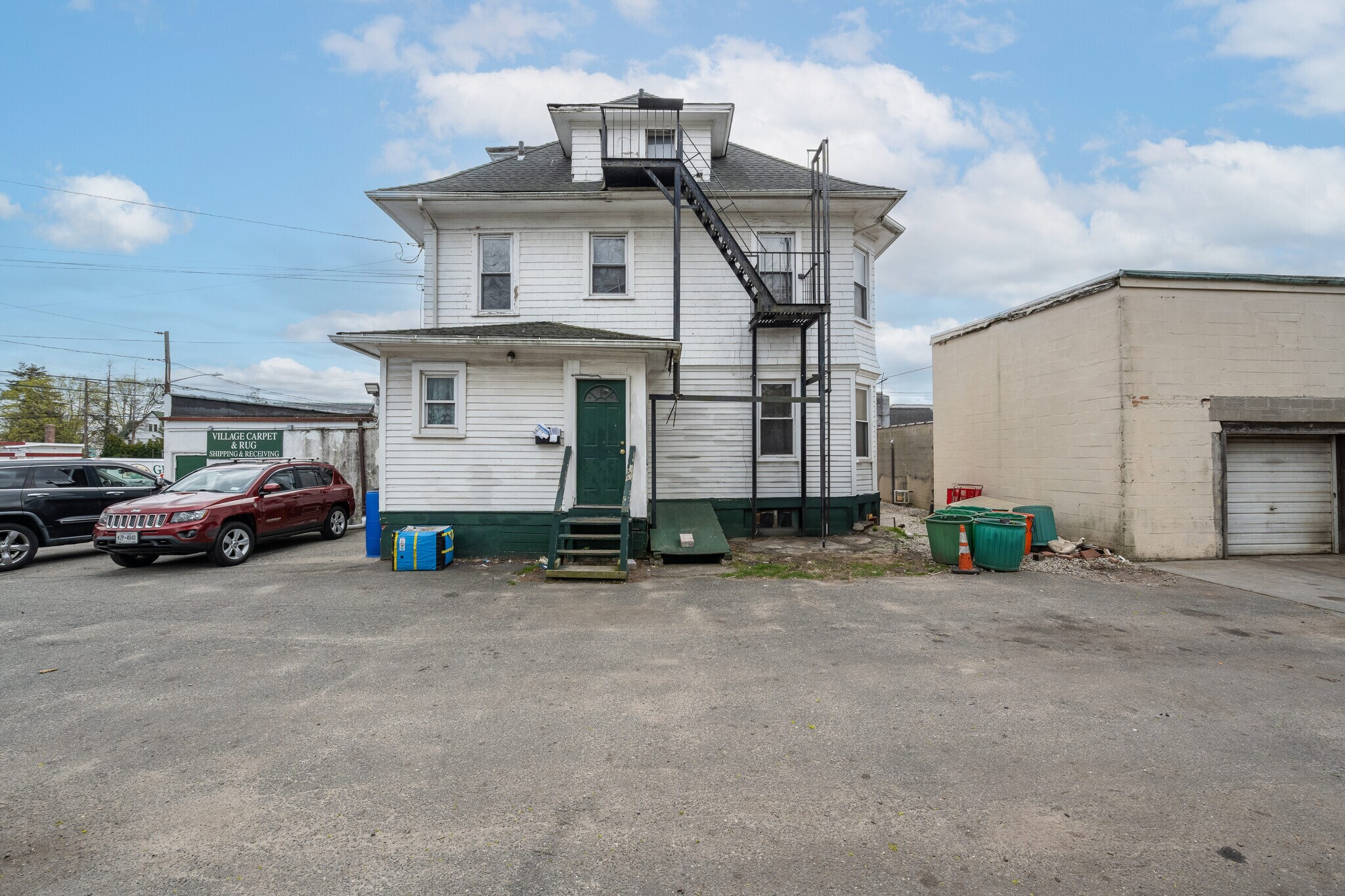 349 Hempstead Ave, West Hempstead, NY à vendre Photo principale- Image 1 de 13