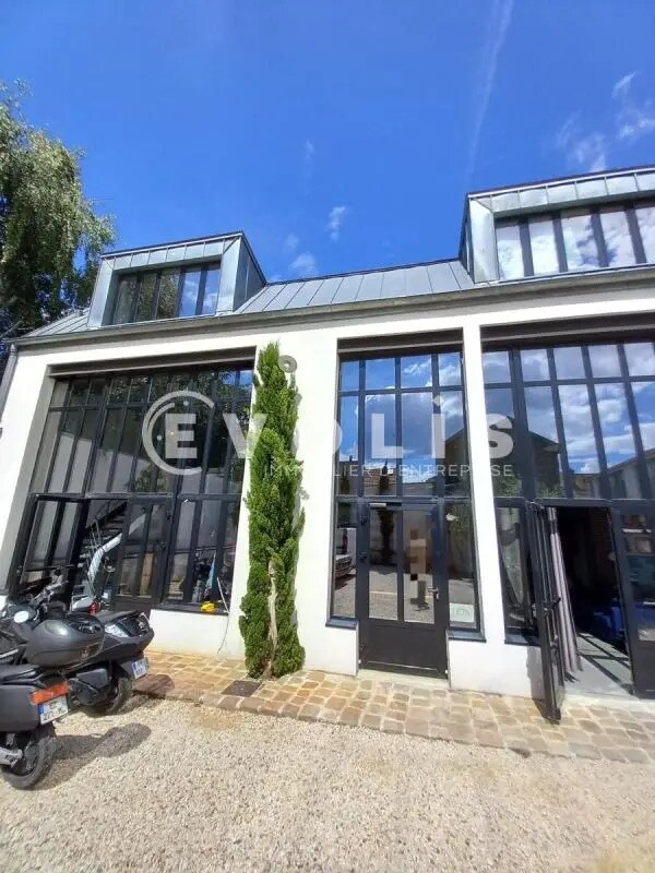 Office in Arcueil for lease Building Photo- Image 1 of 14