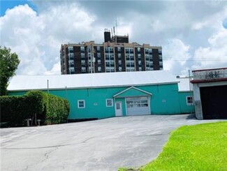 Plus de détails pour 222 Spring St, Carthage, NY - Industriel à vendre