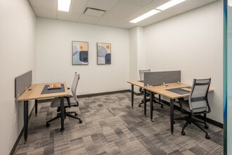 851 Duportail Rd, Chesterbrook, PA for lease Interior Photo- Image 1 of 3