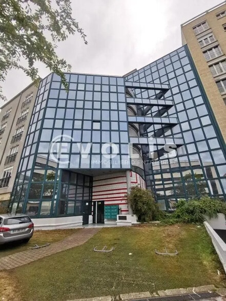 5 Boulevard Du Maréchal Joffre, Bourg-la-Reine for lease - Building Photo - Image 2 of 19