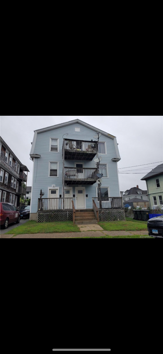 Plus de détails pour 35 Linden St, New London, CT - Multi-résidentiel à vendre