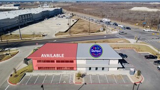 Plus de détails pour 2220 Kohlers Crossing, Kyle, TX - Commerce de détail à louer