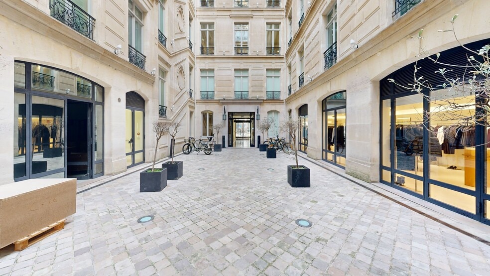 116 Avenue Des Champs Elysées, Paris for lease - Matterport 3D Scan - Image 3 of 14