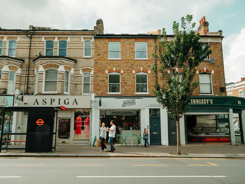 82 Northcote Rd, Londres à vendre - Photo du bâtiment - Image 1 de 5