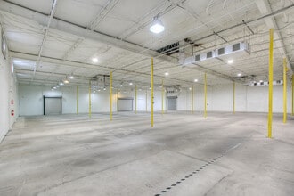 3500 NW 71st St, Miami, FL for lease Interior Photo- Image 1 of 4