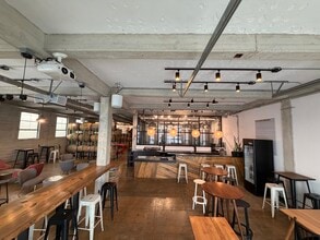 700 E Broadway, Long Beach, CA à vendre Photo intérieure- Image 2 de 27