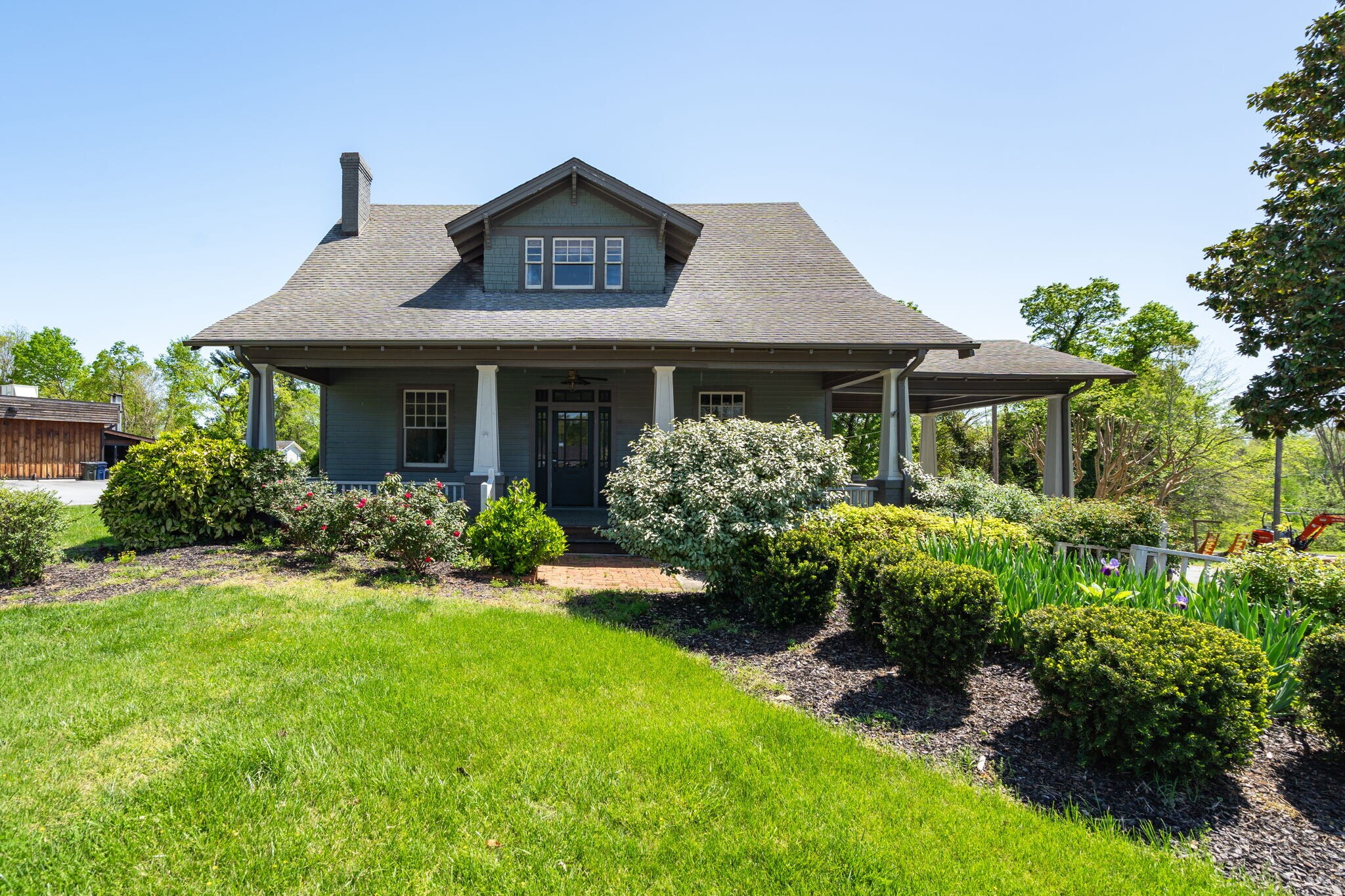 206 E Main St, Jamestown, NC à vendre Photo principale- Image 1 de 1