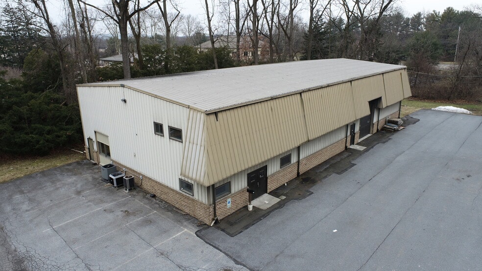 4554 Bath Pike, Bethlehem, PA for sale - Primary Photo - Image 3 of 8