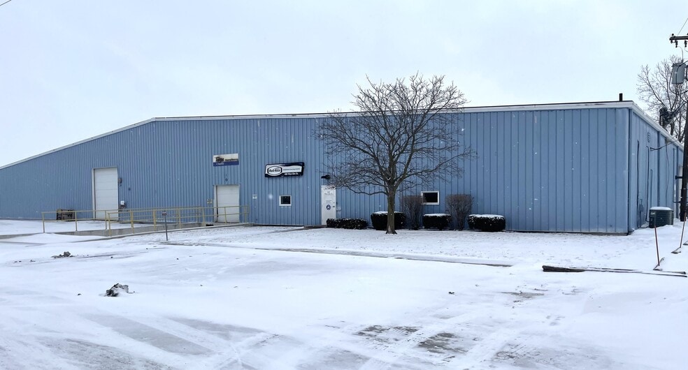 400 W Elm St, North Baltimore, OH for lease - Building Photo - Image 1 of 7