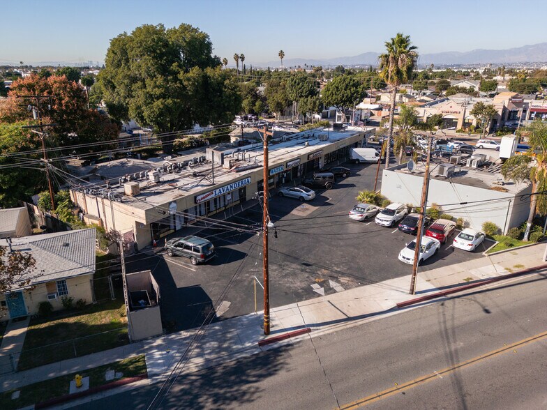 5960-5964 Florence Ave, Bell Gardens, CA for sale - Building Photo - Image 2 of 18