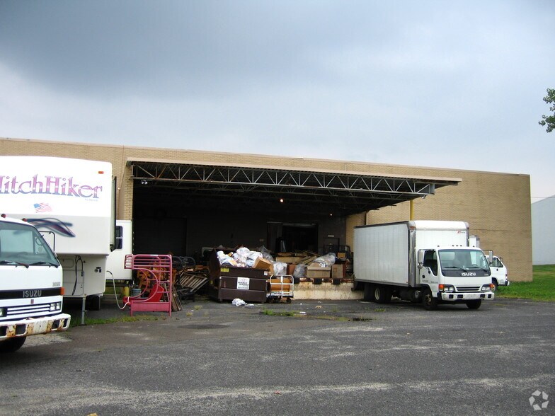 1525 Route 73, Pennsauken, NJ à louer - Photo du bâtiment - Image 2 de 3